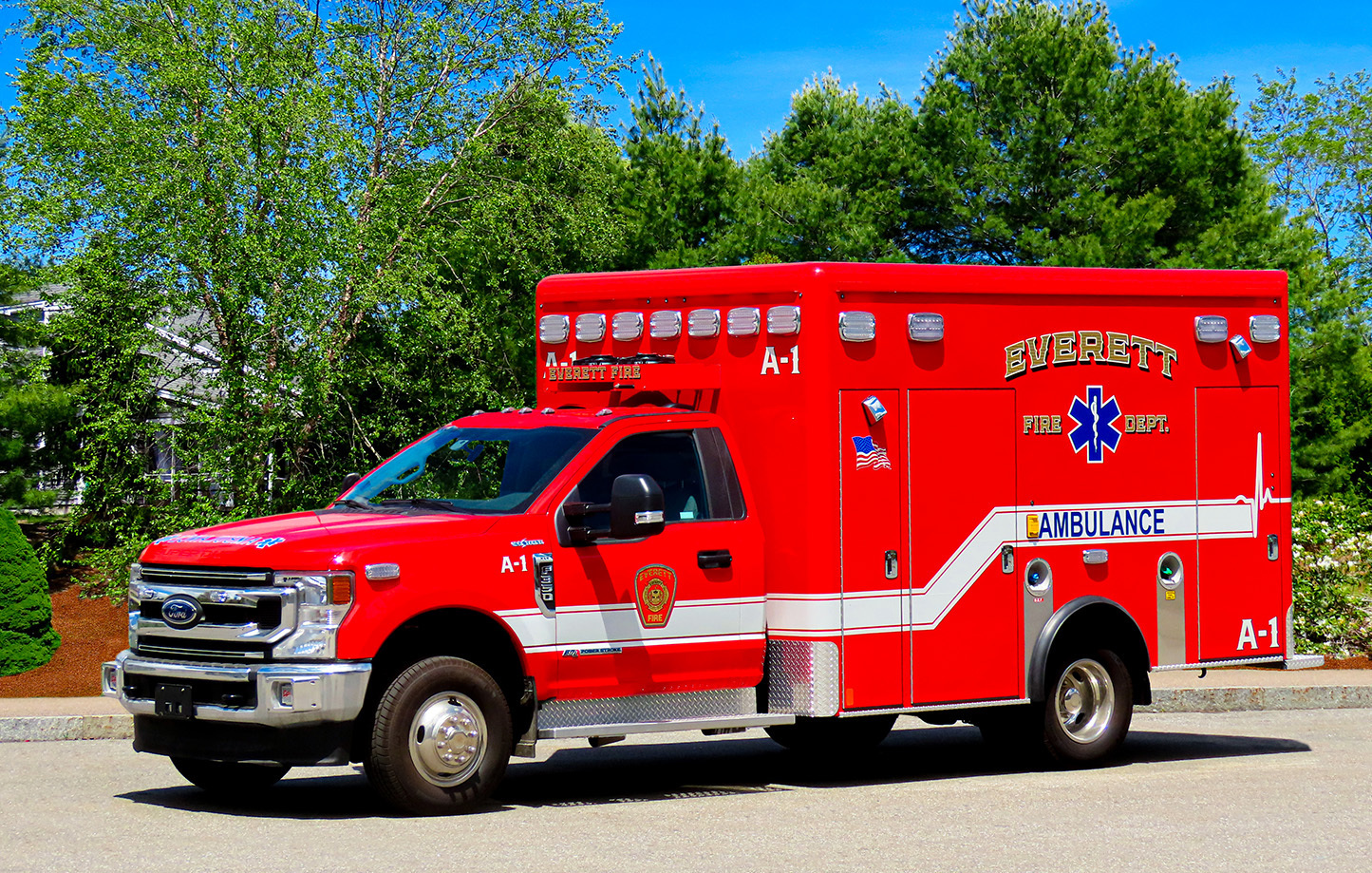 Everett Fire Department - Crestline CCL 150 Type I Ambulance - Bulldog ...